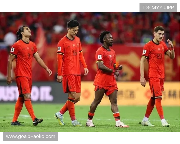 足球明星与球迷的力量较量谁更强大谁的影响力更广泛